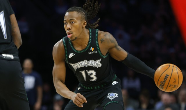 kaiyun-道苏姆最近4场场均18.8分10.5板8助1.8断 命中率190俱乐部！