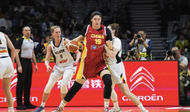 开云-比利时女篮主帅：张子宇的身高让人印象深刻，篮下技术很出色